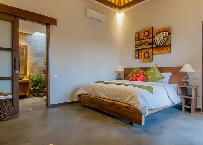 Boutique Modern Luxury In The Heart Of Villa